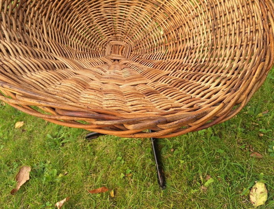 Image 1 of Rotan en ijzeren draaibare podstoel, jaren 60
