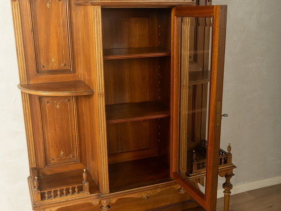 Antiker Gründerzeit-Hochschrank, um 1900 – Schränke, Glass, Wood (photo 7 of 12)