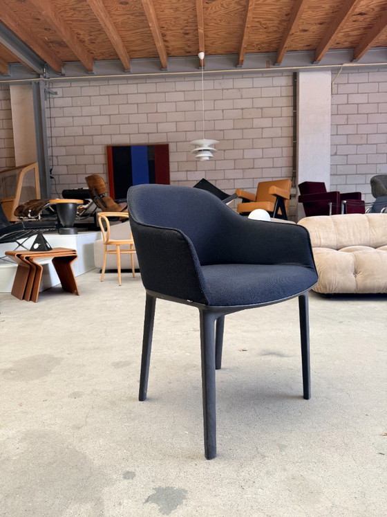 Silla Vitra Softshell negra (Stock: 4) – Sillas de comedor, Plastic, Textile (photo 6 of 12)