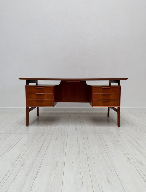 1960s Vintage Danish Design Teak Desk Model 75 by Gunni Omann for Omann Jun, Wood, Brown, Mid Century Modern (photo 2 of 17)