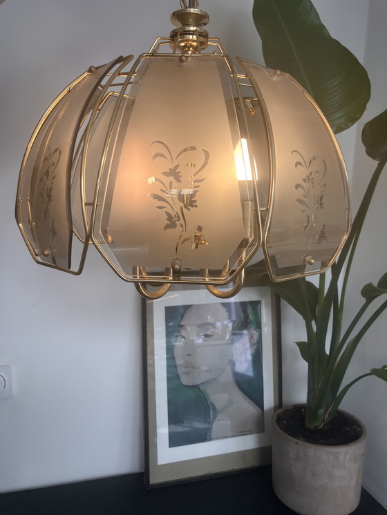 Image 1 of Suspension vintage Hollywood Regency en laiton doré