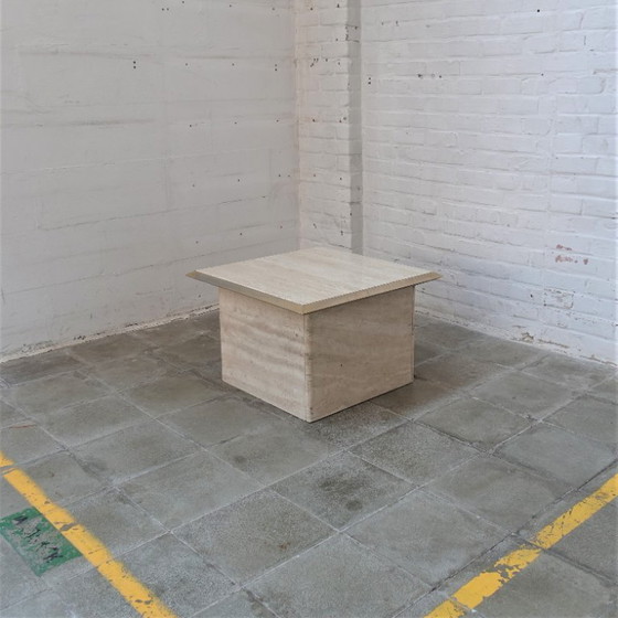 Image 1 of Vintage travertin bijzettafel