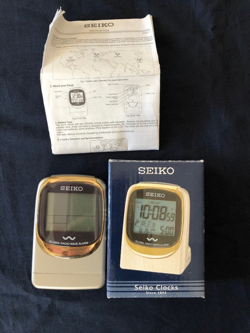 Vintage Seiko alarm clock