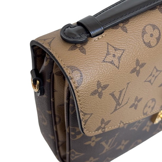 Louis Vuitton pochette metis – Borse a tracolla, Calfskin (photo 6 of 14)