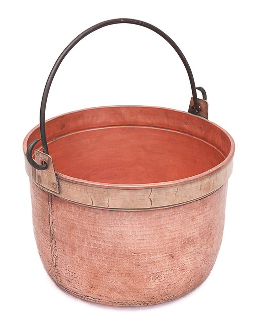Very large DURO pot holder or old cauldron with handle