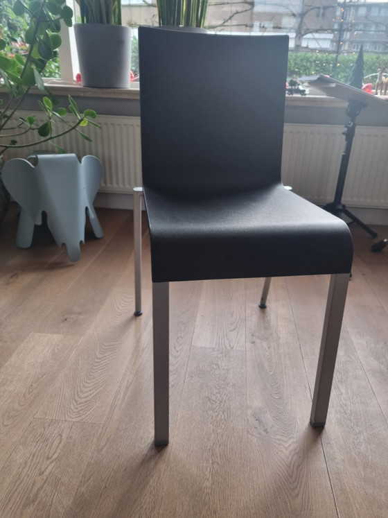 Image 1 of 6+1 Vitra .03 dining chairs