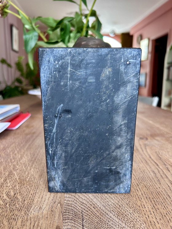 Image 1 of Betty Wachsstock – Sculpture originale en bronze | Héritage familial