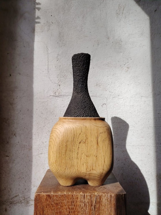 Vaso / Scultura in rovere massiccio intagliato – Sculture, Legno (photo 6 of 9)