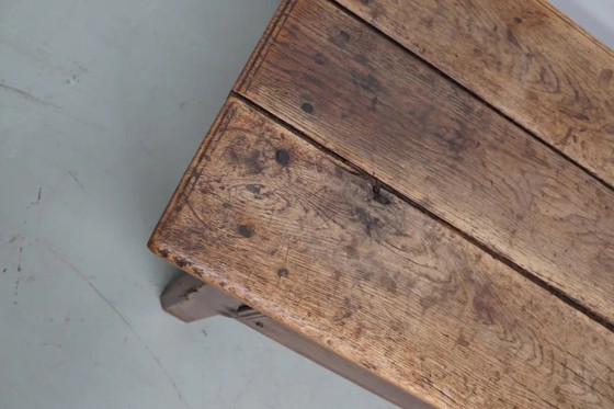 Image 1 of Spanischer rustikaler Couchtisch im Landhausstil aus Kastanienholz, 18. Jahrhundert