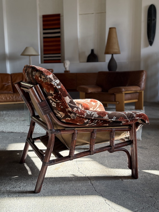Image 1 of BAMBOO SET 2x ARMCHAIRS & COFFEE TABLE FLORAL PATTERN VELVET 1980s