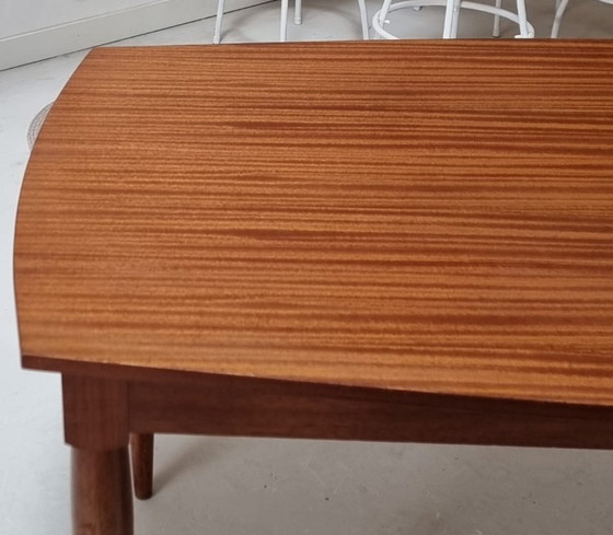 Image 1 of Table de salle à manger Mid Century