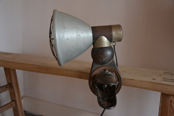 Image 1 of  Jaren 30 vintage werklamp van merk Josef Krös Frankfurt DRP Bauhaus. Klemlamp - industriële lamp
