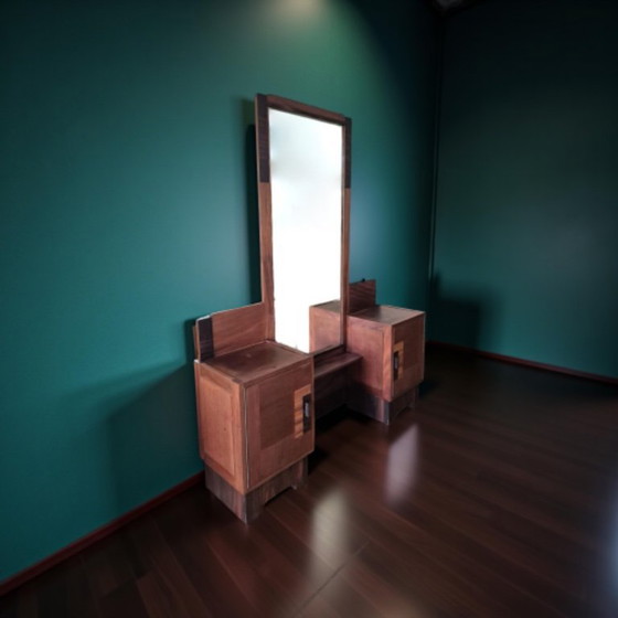 Image 1 of Tocador de escuela de Amsterdam 't Woonhuys, Países Bajos años 20