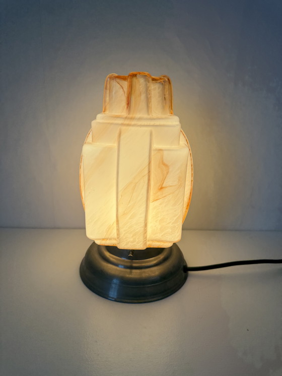 Image 1 of Antike rosa Art-Deco-Tischlampe aus Marmor, geschlossen