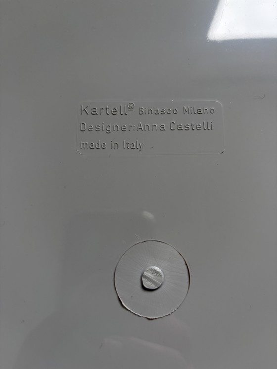 Image 1 of Zwei runde Kartell-Schränke, 2 Türen, große Ausführung, 60 cm hoch, 42 cm Durchmesser