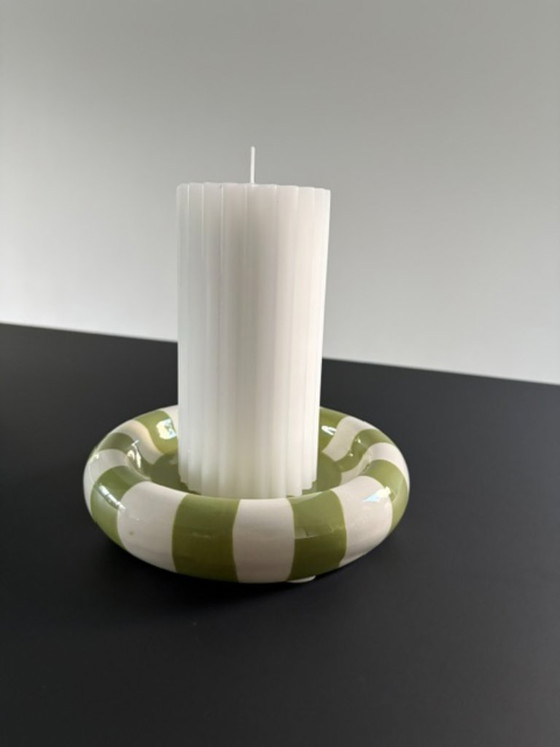 Cuenco a rayas verde-blanco / Vide-Poche – Ceramic (photo 9 of 15)