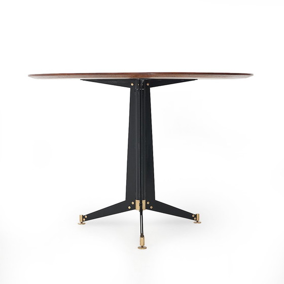 Image 1 of Tavolo con piano rotondo e gamba centrale, anni '50