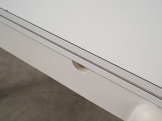 Image 1 of White extendable table, Italian design, 1980s, made in Italy