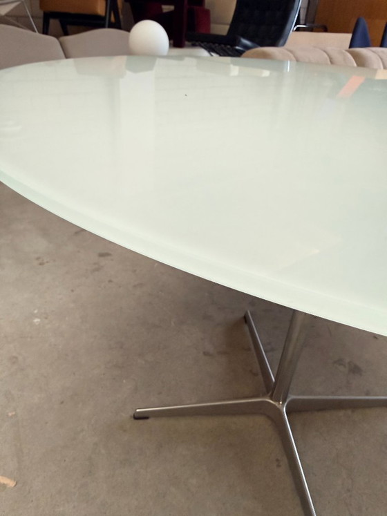 Fritz Hansen tafel glas – Eettafels, Metal (photo 11 of 11)