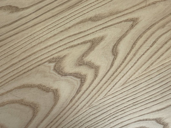 Image 1 of Table d'appoint en bois