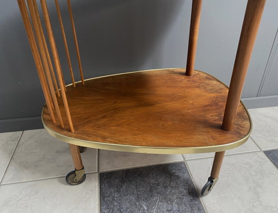 Image 1 of Carrello di servizio a forma di uovo, anni '60