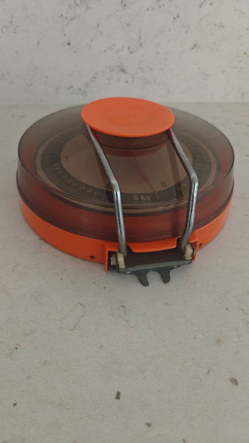 Eva Gepo Wandskala – keukenaccessoires, Metal, Plastic (photo 2 of 7)