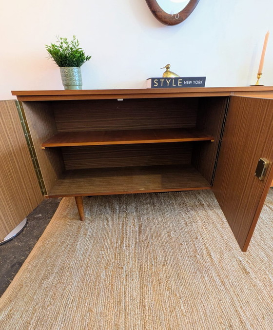 Image 1 of buffet vintage en teck, style milieu du siècle