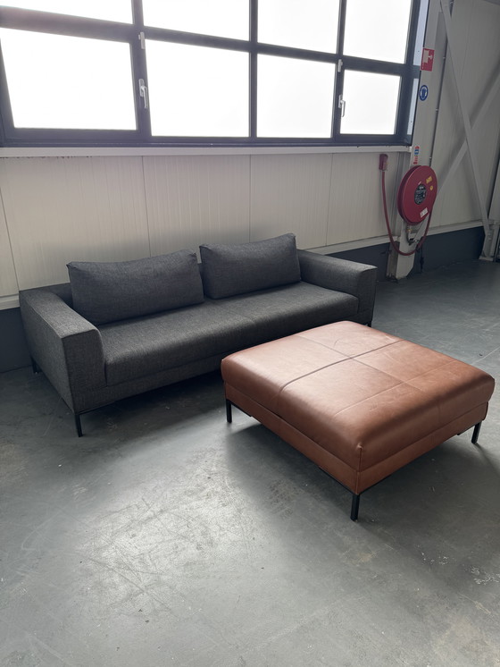 Image 1 of Design on Stock Aikon Lounge 4-seater