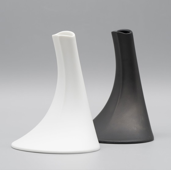 Image 1 of Vase Rosenthal "HEELS" Duo Design James Kirkwood Porcelaine Bisque Noir & Blanc