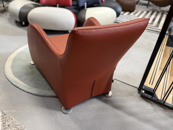 Image 1 of Modell Montis Loge Sessel Tomatenrot Leder anzeigen