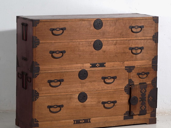 Antique Japanese Tansu - Meiji Period / Taishō (c. ) #28 – Chest of drawers, Iron (photo 2 of 40)