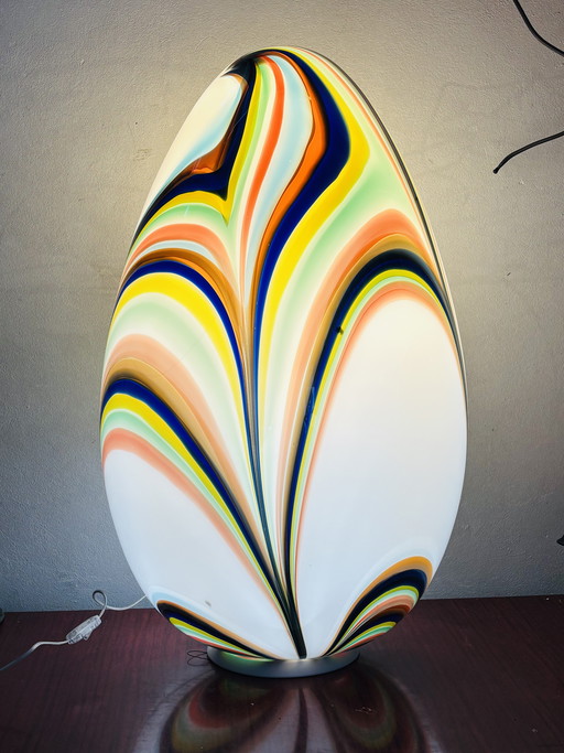 Bunte Eier-Tischlampe