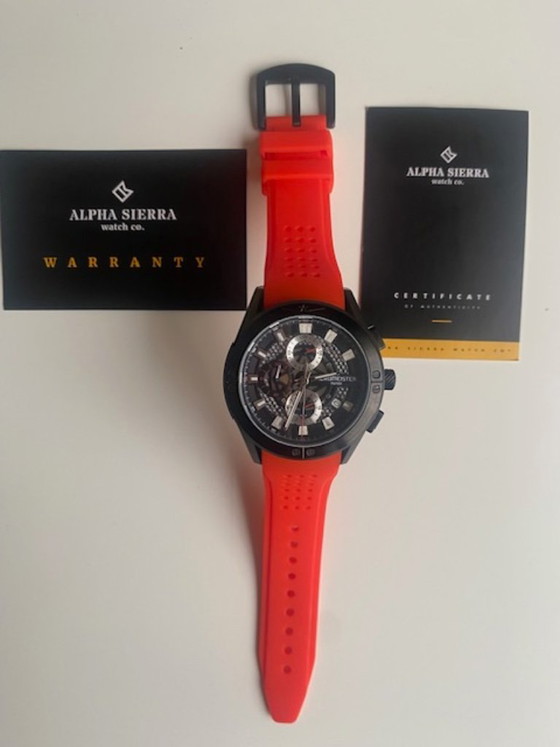 Alpha Sierra-Bewegung – Geschenke, Metal, Rubber (photo 4 of 8)