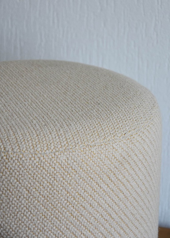 Image 1 of Pouf rotondo beige in tessuto Kvadrat Coda – Ø37cm x H40cm