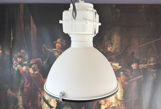 Image 1 of 2x Zuiver VIC Industry Pendant Lamp White