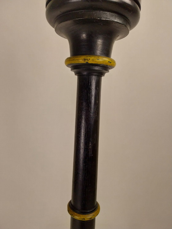 Image 1 of 1 x großer Kerzenständer aus Holz, schwarz mit goldenen Akzenten, 1970er Jahre