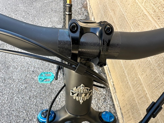 Image 1 of Yeti SB140 LR XTR personnalisé