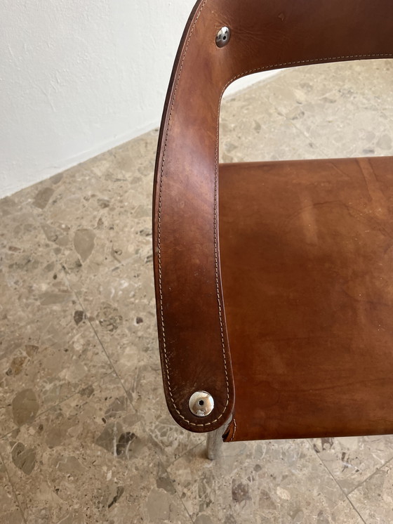 Image 1 of 2x Originele "Italiaans Modernisme jaren 70" fauteuil, verchroomd buisvormig staal, leer!