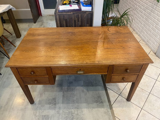 Image 1 of Scrivania a 5 cassetti in legno massello di rovere, 150x85cm, circa 1950