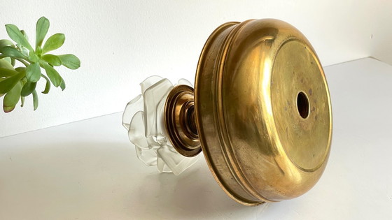 Image 1 of Centrotavola a ciondolo in ottone e vetro vintage