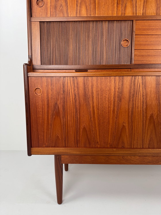 Image 1 of Johannes Andersen Highboard for J. Skaaning & Søn – Danish Design with Hidden Bar, 1960s