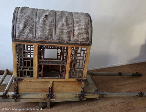 Antica portantina cinese palanchino con ruote, circa 1900