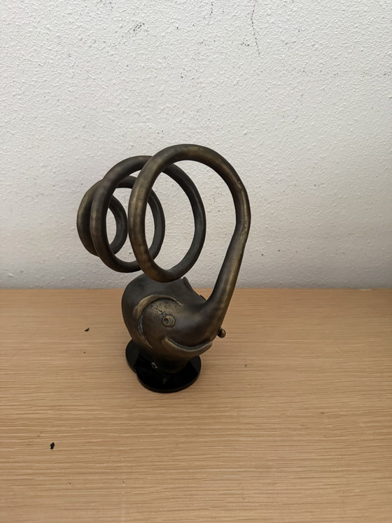 Image 1 of Soporte para botellas de elefante de Corry Ammerlaan van Niekerk para Artihove