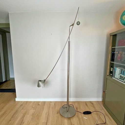 Xxl Nestore Terra Floor Lamp | Artemide - Carlo Forcolini