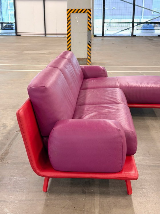 Divano ad angolo Leolux Paleta | Caramelle | Nuovo prezzo: 8.925 € – Divani 3 posti, Leather (photo 5 of 17)