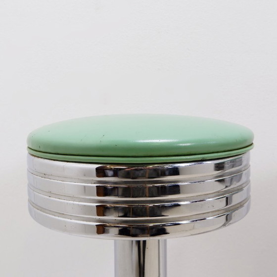 Image 1 of Coppia di sgabelli vintage in stile retrò degli anni '50.