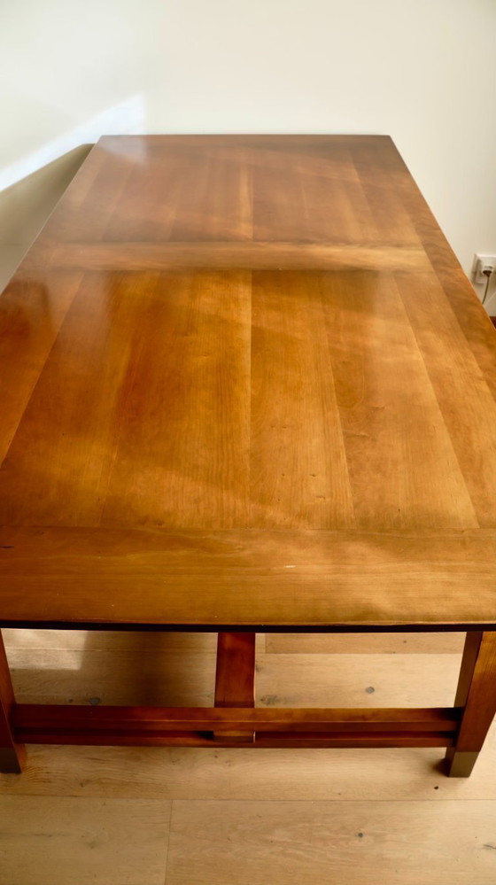 Image 1 of Dining room table with 4 Leolux armchairs