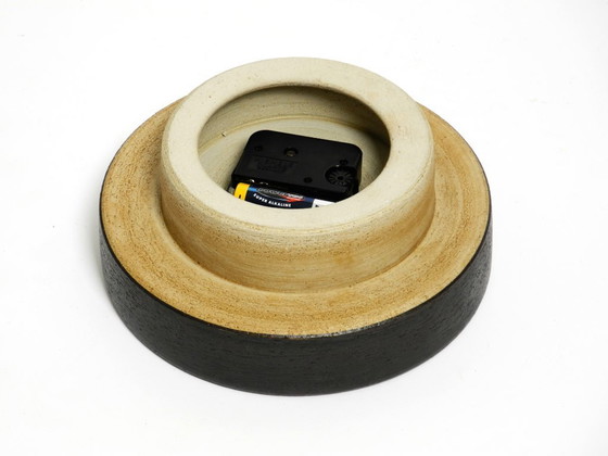 Image 1 of Precioso reloj de pared redondo de cerámica de los años 70 hecho a mano