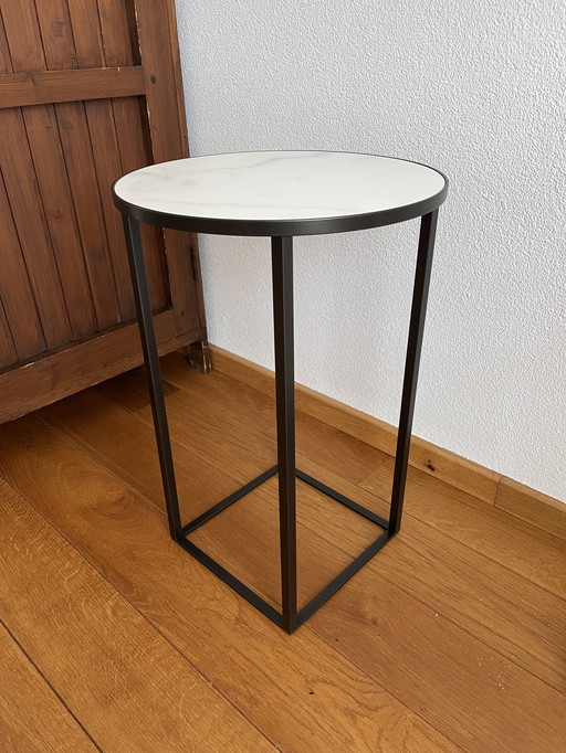 Leolux Prismo side table