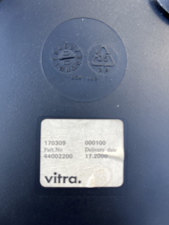 Image 1 of Vitra Eames Stühle